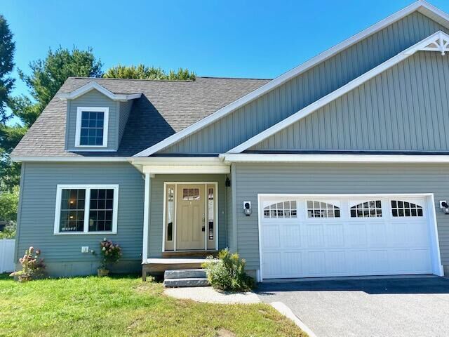 Property Photo:  11 Willowdale Road 1  ME 04074 