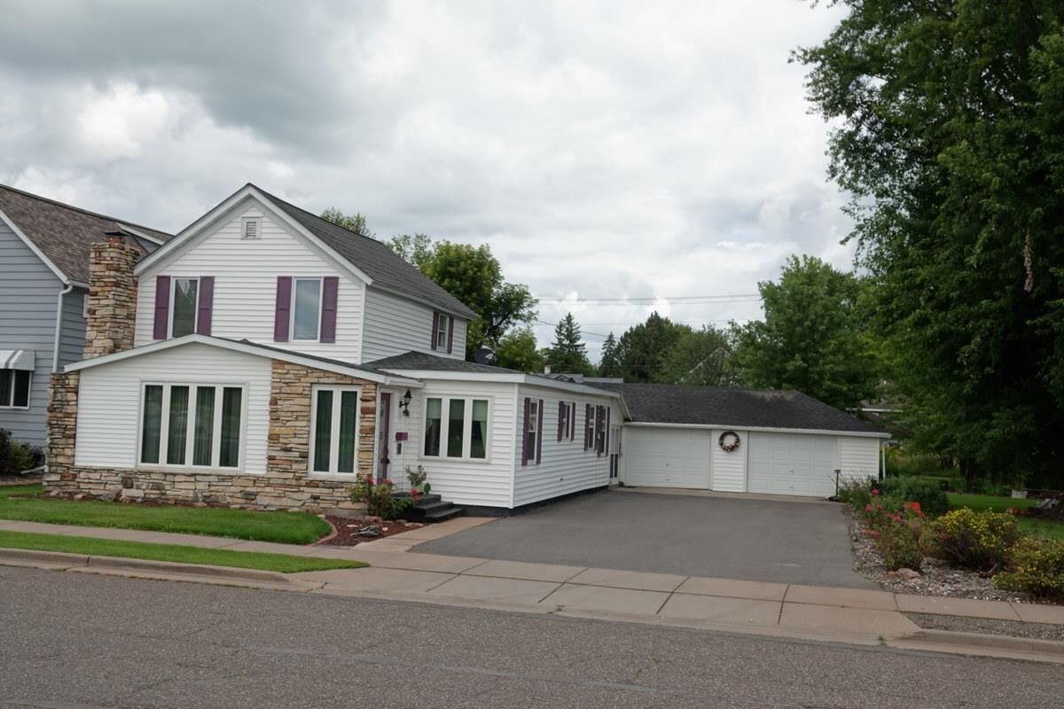 Property Photo: 324 North Main Street WI 54451