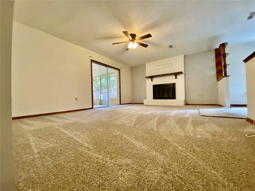 Property Photo:  1931 SE 39th Street  FL 34480 