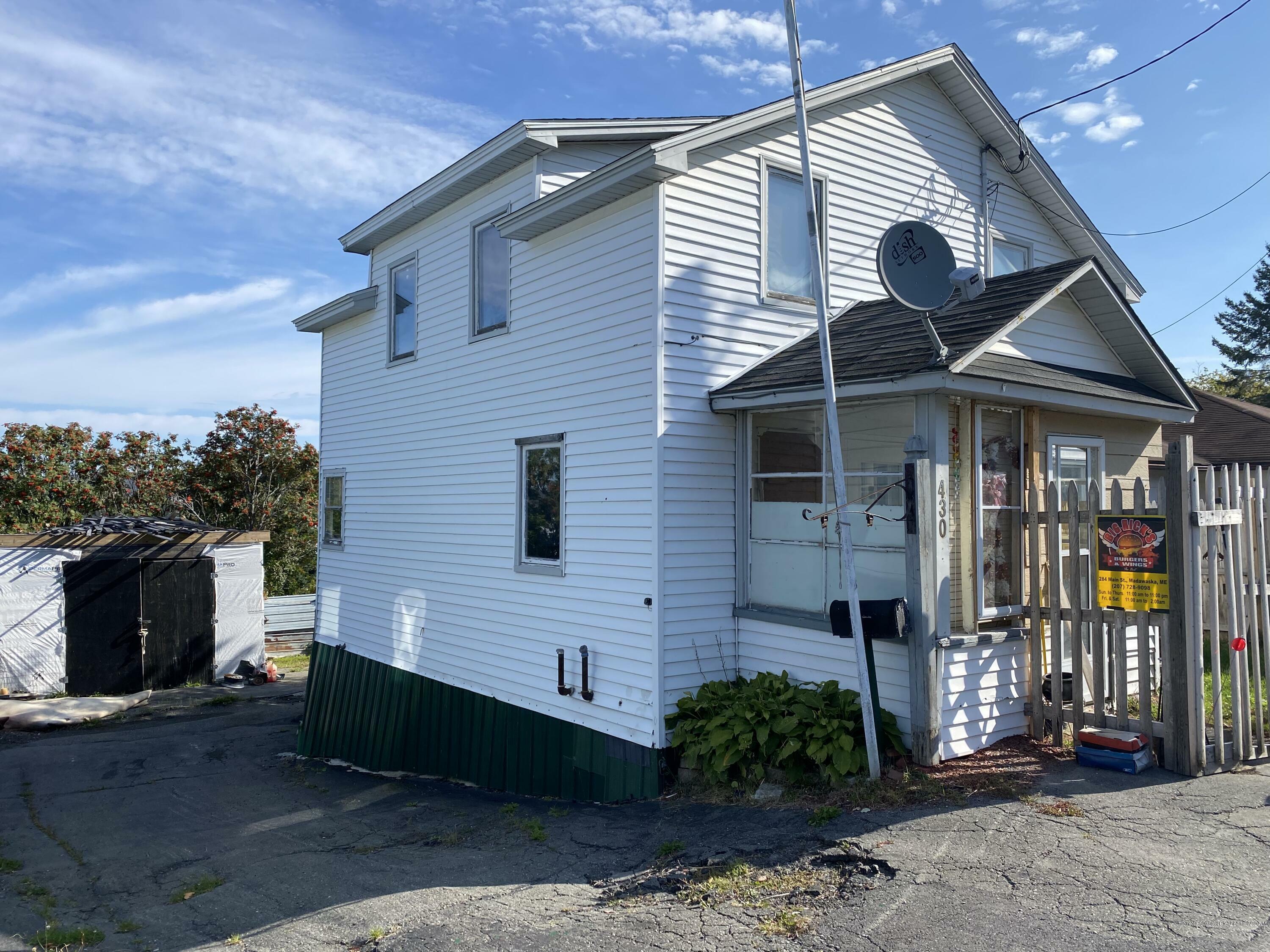 Property Photo:  430 Saint Thomas Street  ME 04756 