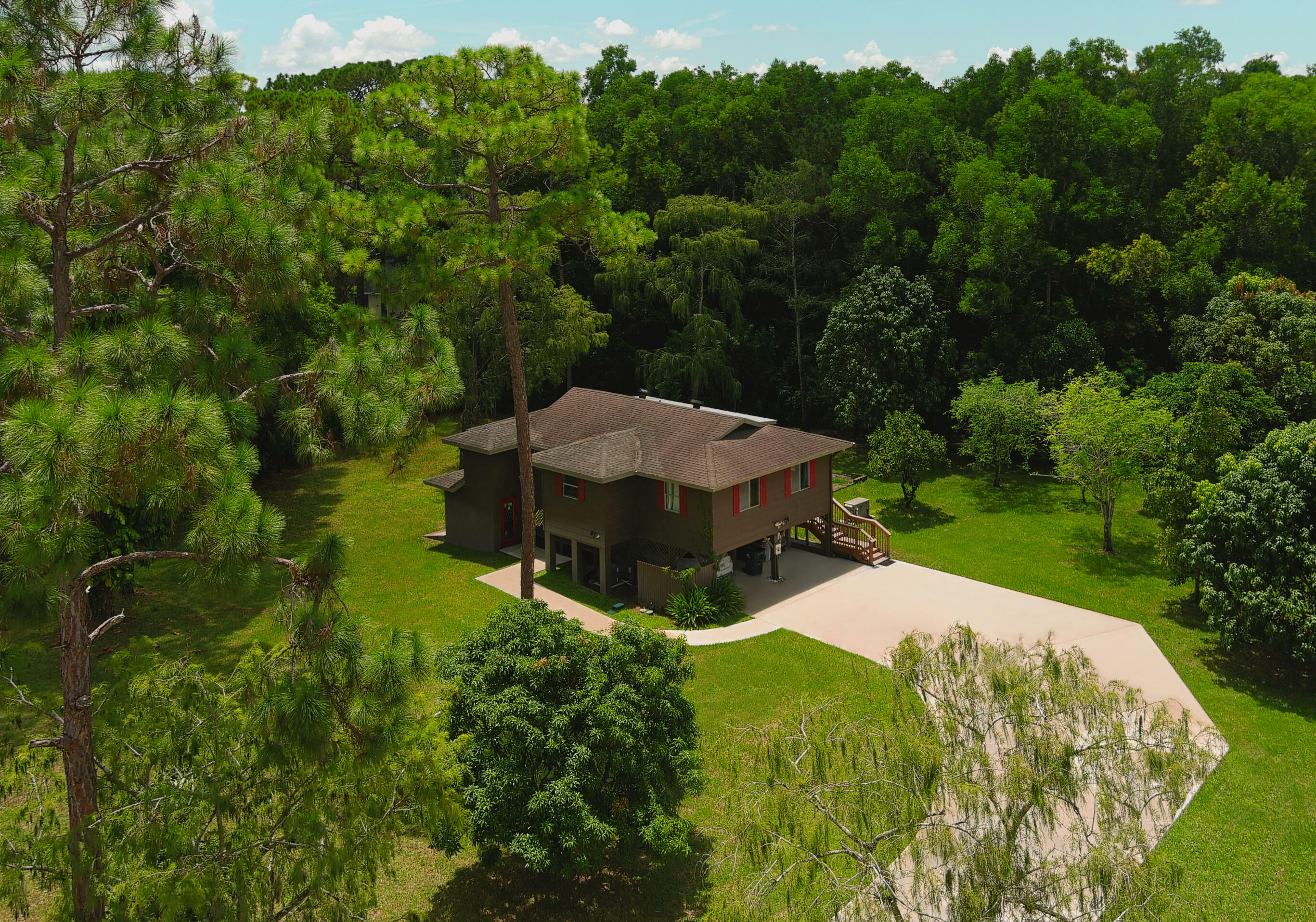 Property Photo: 16932 W Calder Drive FL 33470