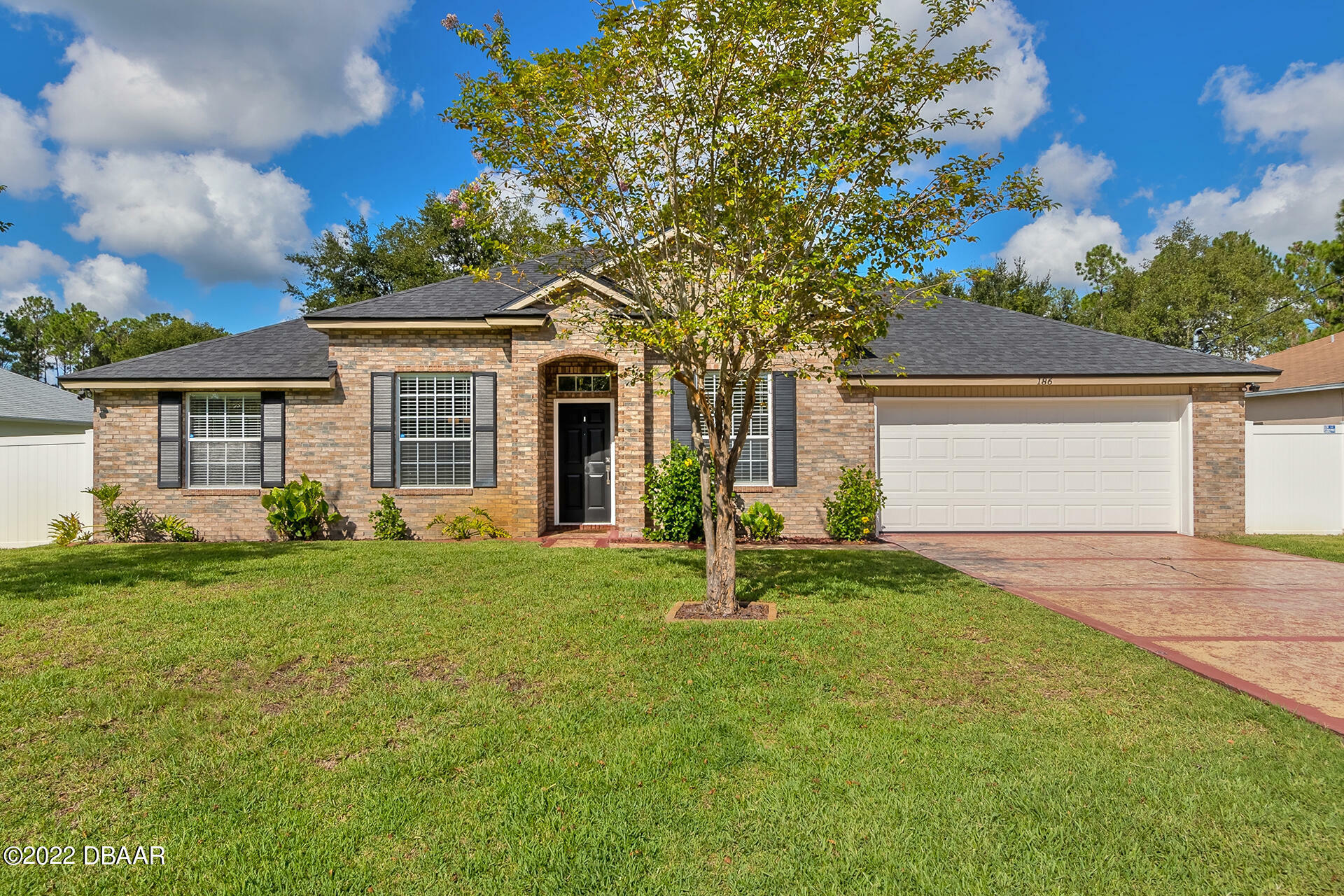 Property Photo:  186 Parkview Drive  FL 32164 