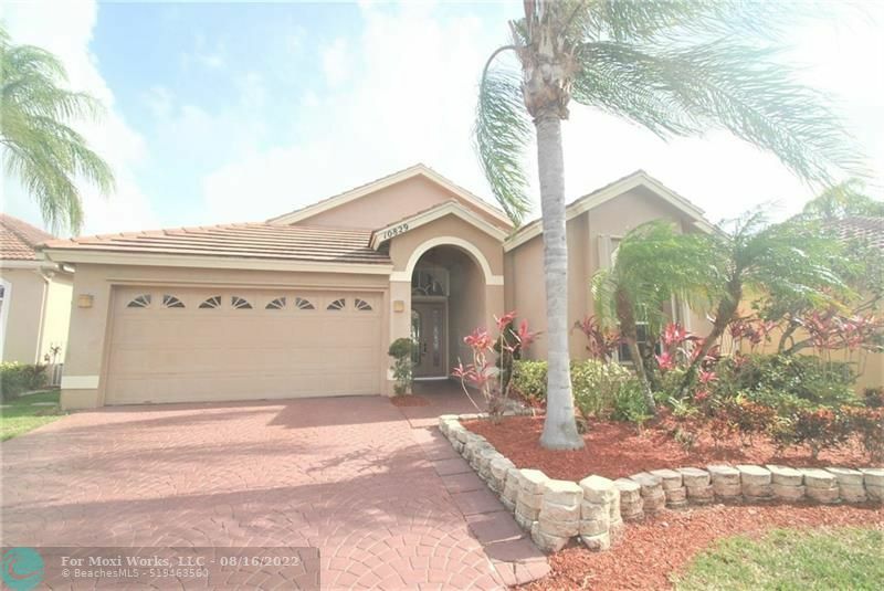 Property Photo:  10829 La Salinas Cir  FL 33428 