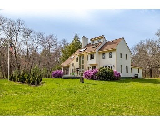 Property Photo: 38 Litchfield Dr MA 01741