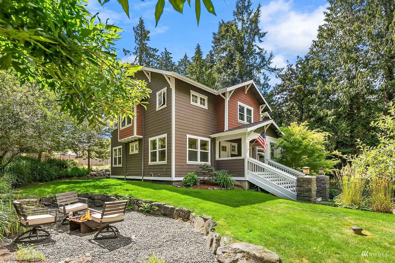 Property Photo:  11767 Venice Loop NE  WA 98110 