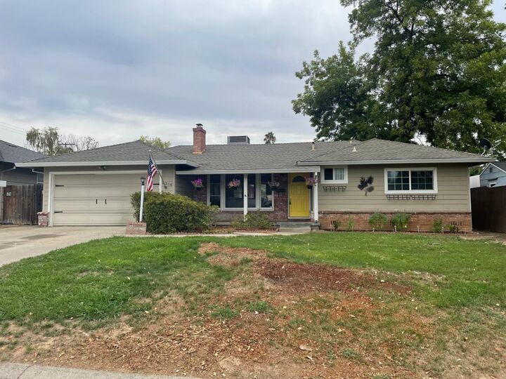2316 Saint Marks Way  Sacramento CA 95864 photo