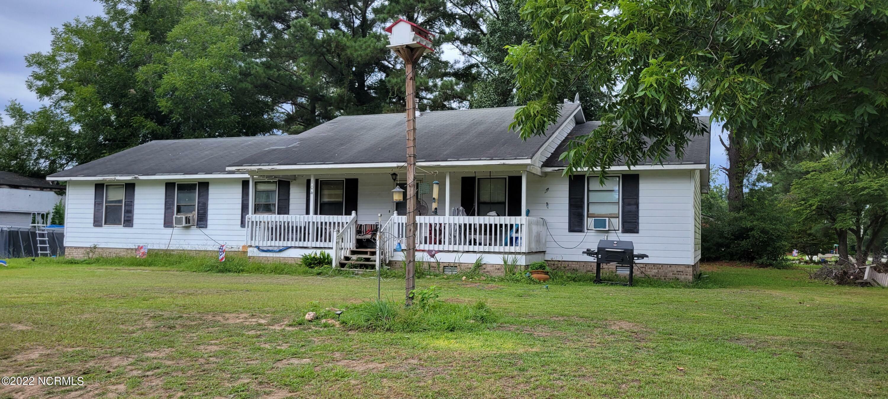 Property Photo: 104 Bay Drive NC 27889