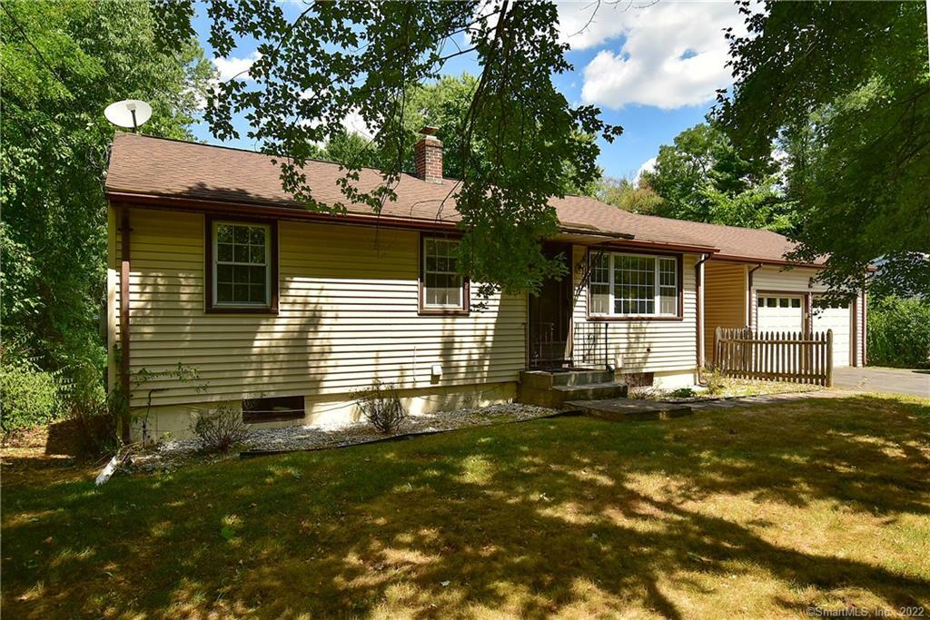 Property Photo:  1500 Farmington Avenue  CT 06032 
