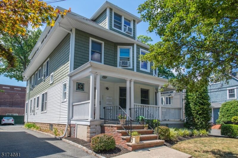 Property Photo:  16 Munn St  NJ 07042 