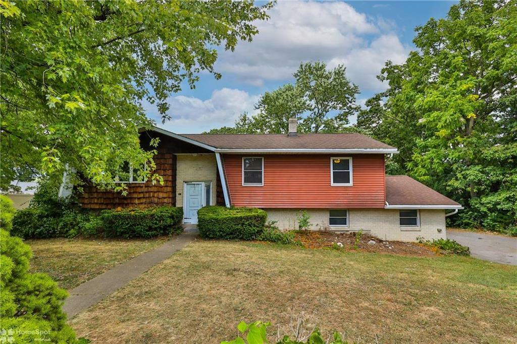 Property Photo:  2806 Vista Drive  PA 18037 