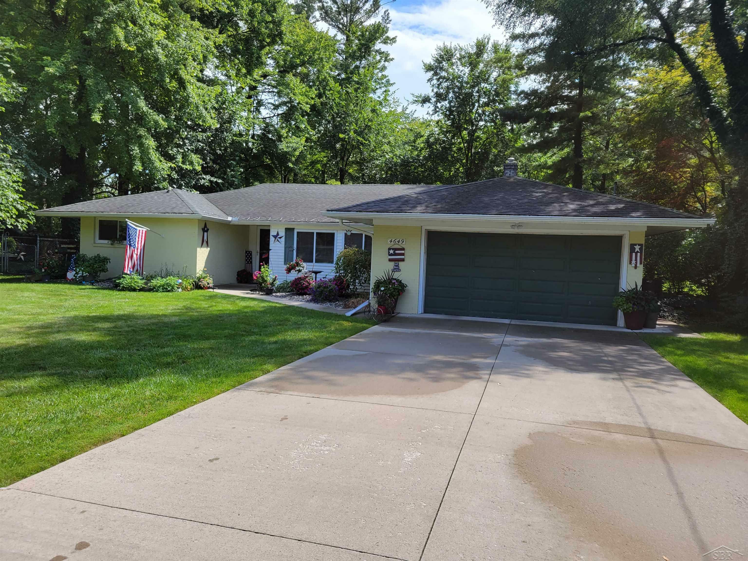 Property Photo:  4649 Ironwood  MI 48603 