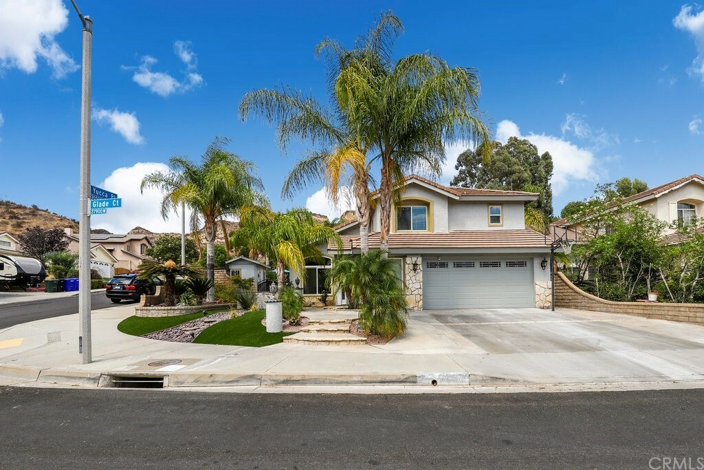 Property Photo:  27967 Glade Court  CA 91384 