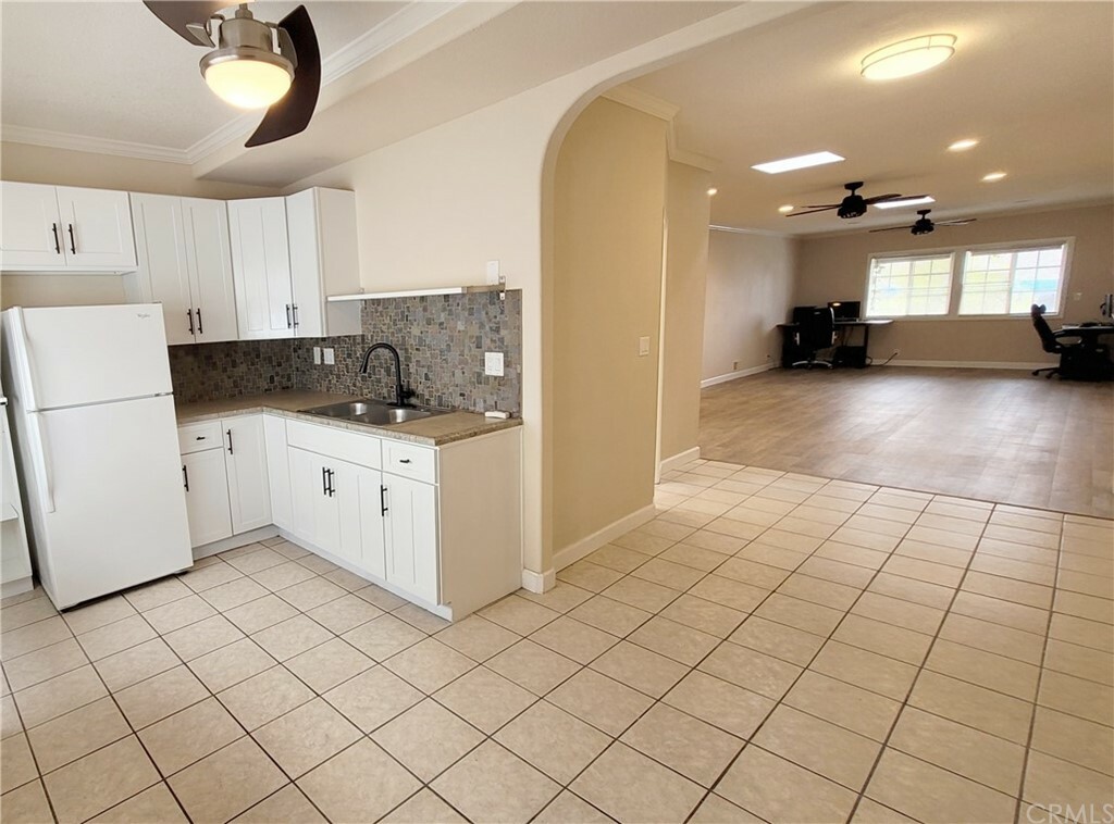 Property Photo:  31658 Coast C  CA 92651 