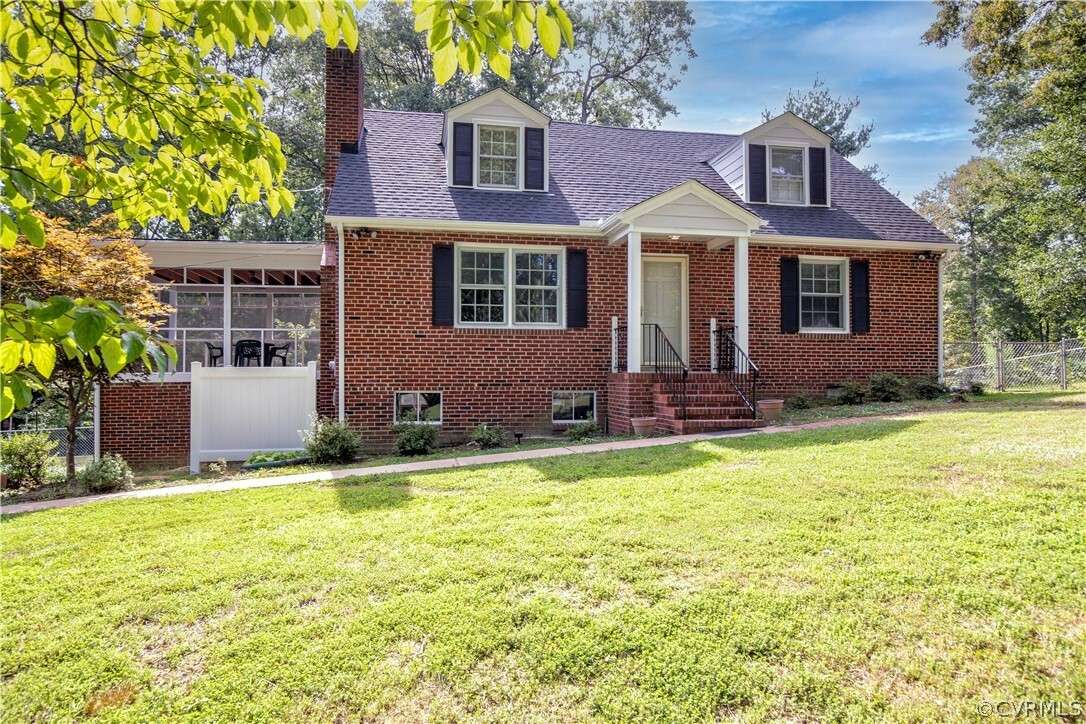 Property Photo:  2403 Adelphi Road  VA 23229 