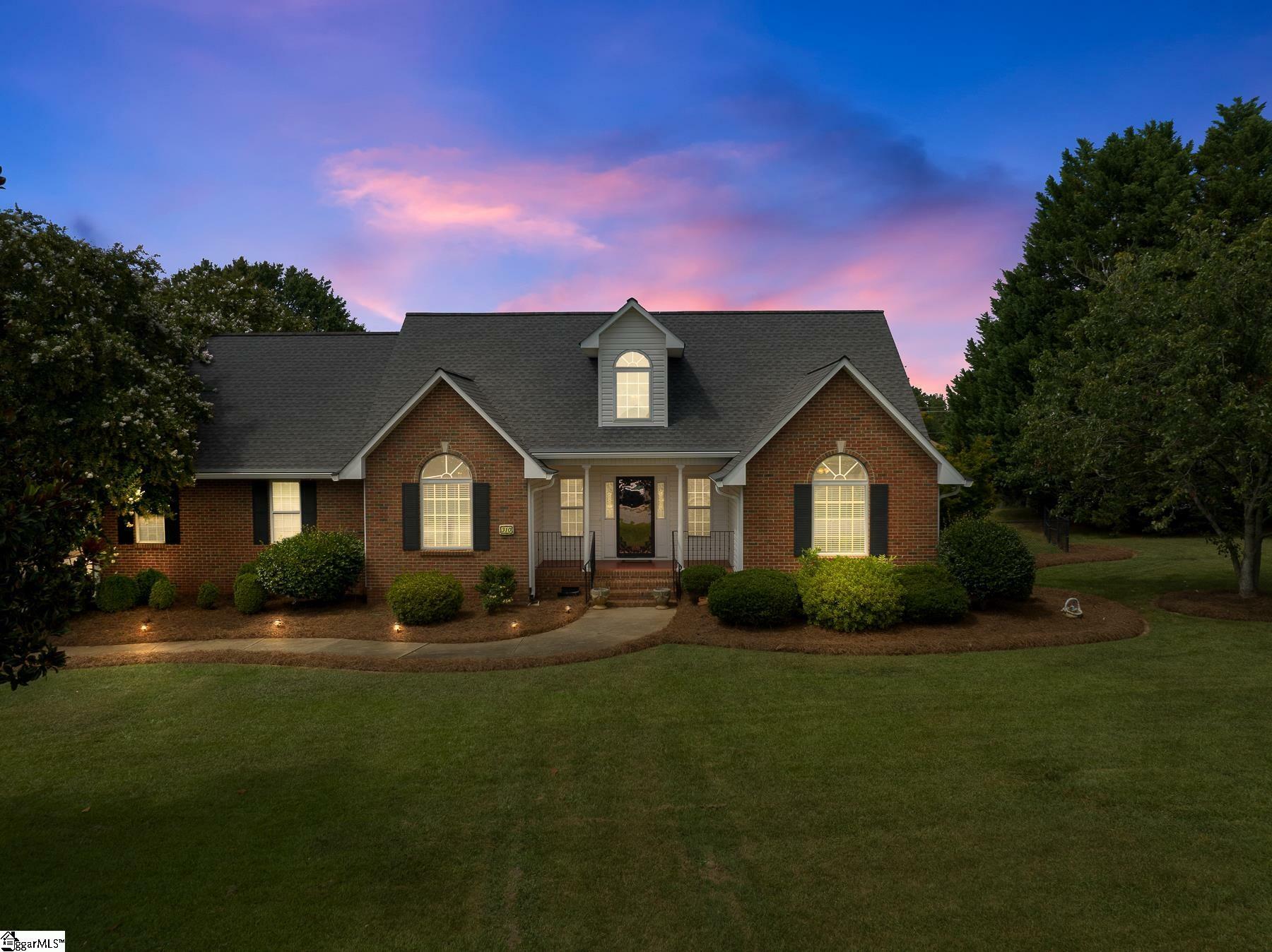 Property Photo:  310 W Autumn Ridge Road  SC 29369 