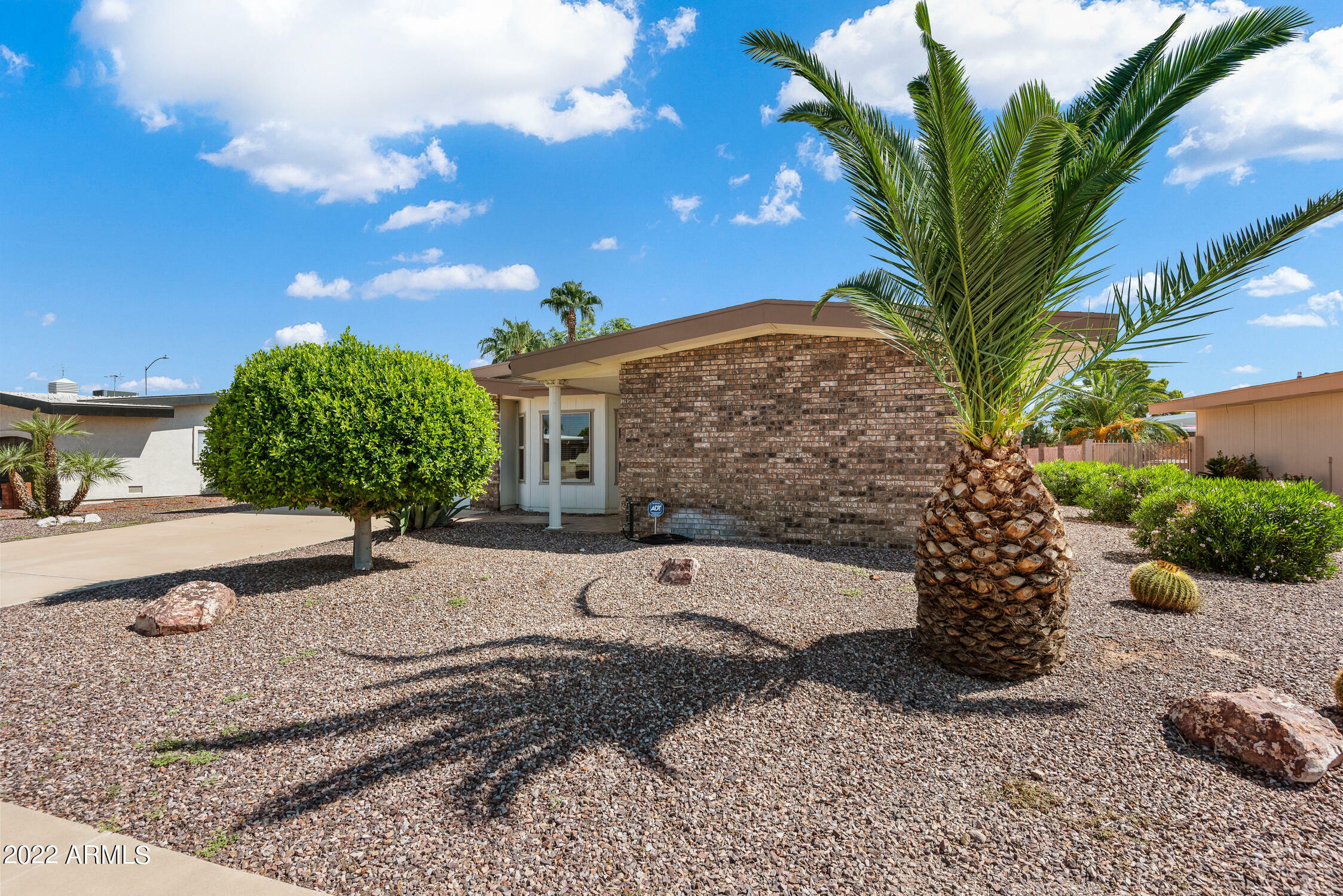 Property Photo: 10926 W Sequoia Drive AZ 85373