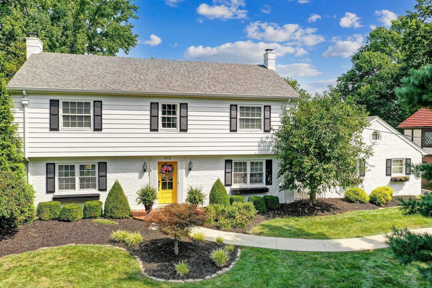 Property Photo: 5612 Wynnburne Ave OH 45238