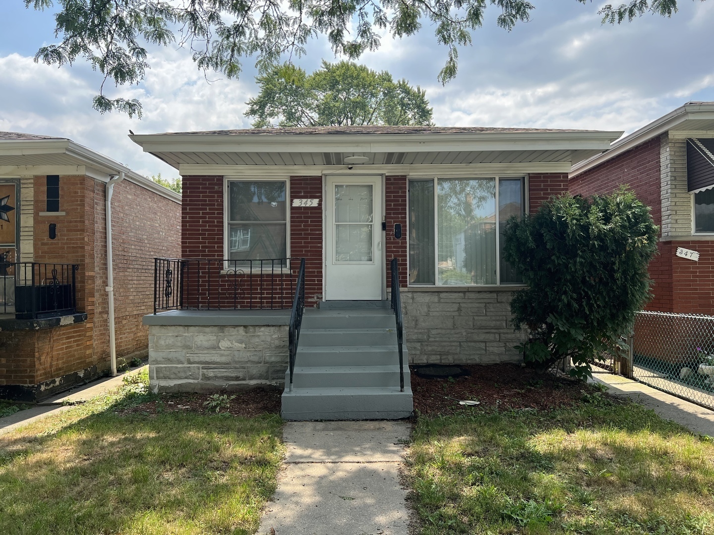 Property Photo: 345 W 102nd Street IL 60628