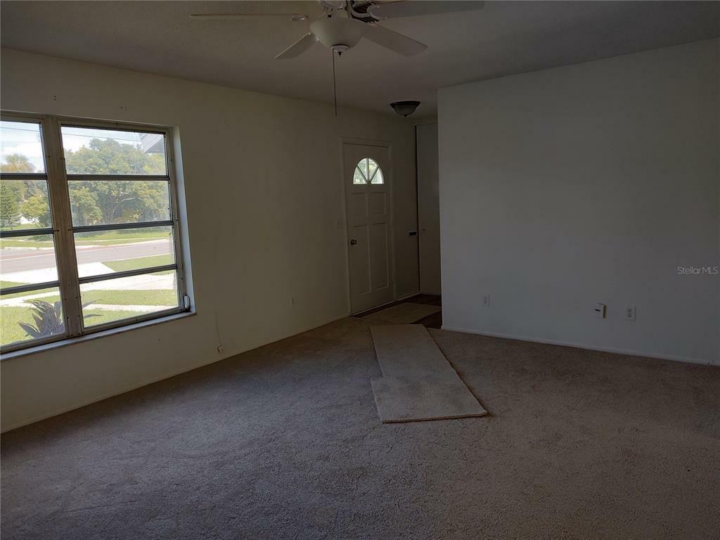 Property Photo:  2376 Elkcam Boulevard  FL 33952 