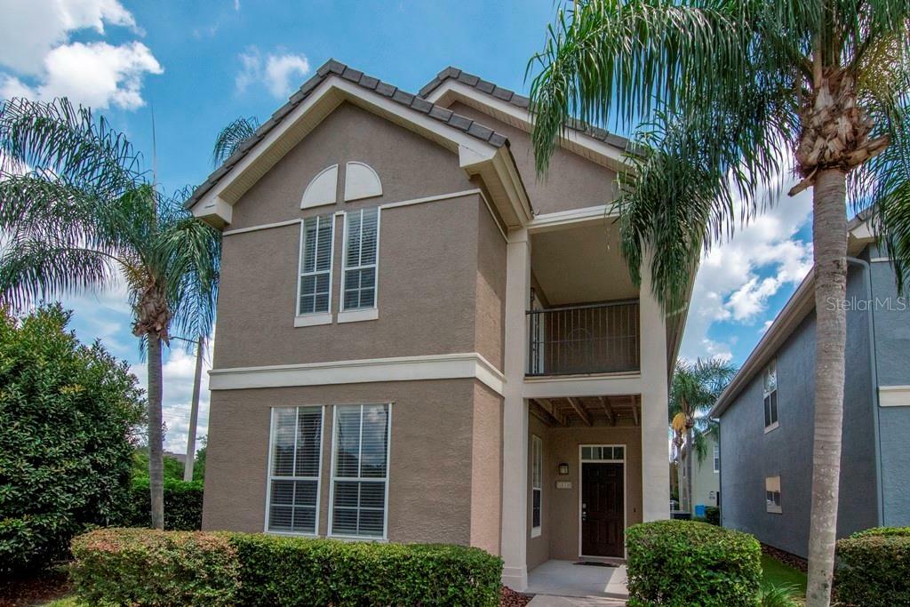 Property Photo:  4010 Alexander Palm Court  FL 33624 