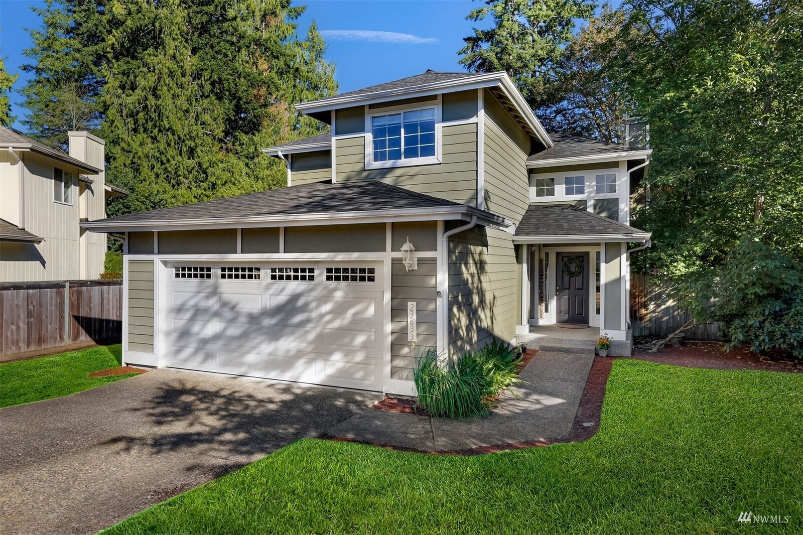 Property Photo: 23833 SE 248th Street WA 98038