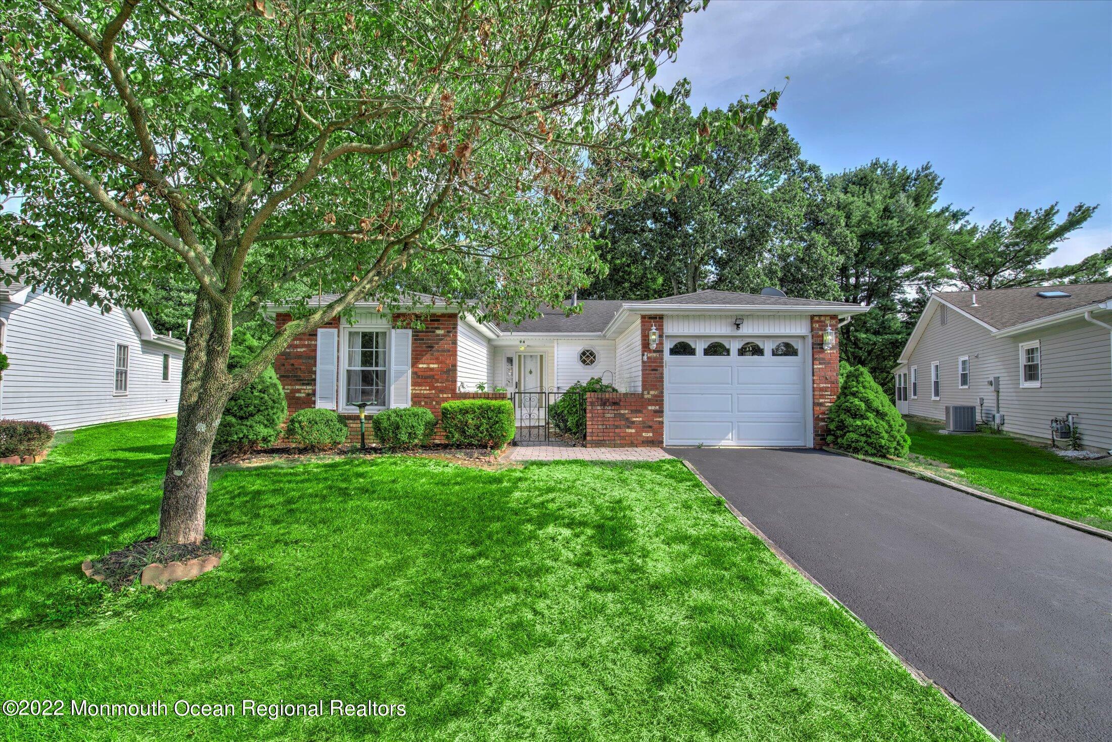 Property Photo:  94 Greenbriar Boulevard  NJ 08724 