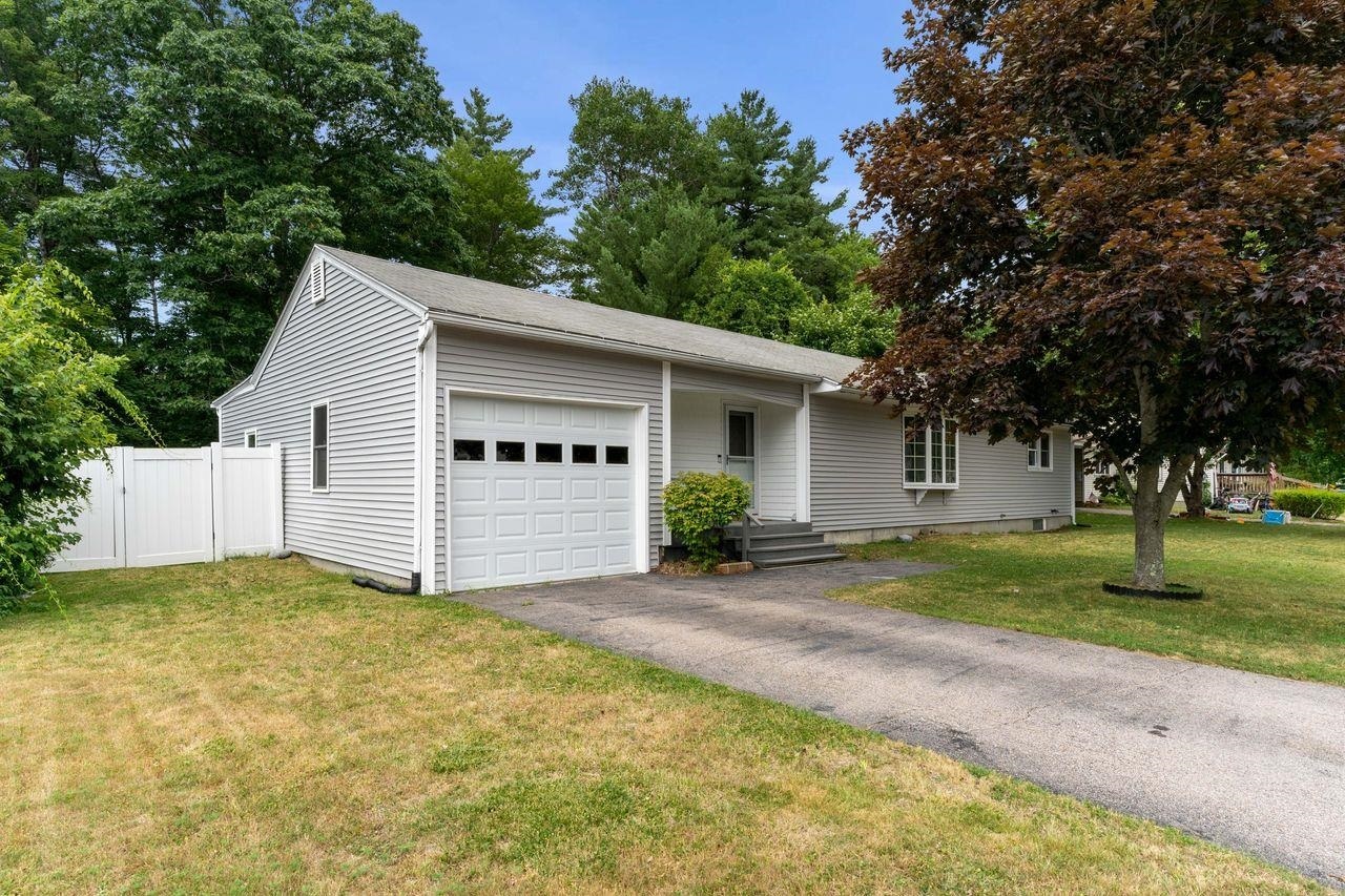 Property Photo: 34 N Reading Street NH 03104