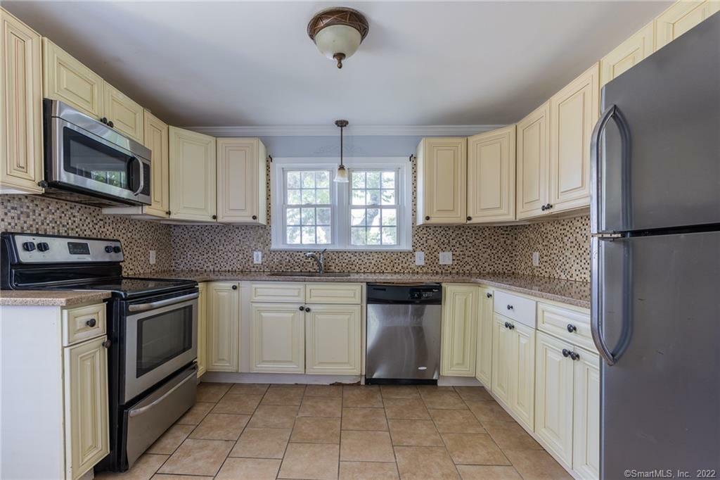 Property Photo: 480 Ezra Street CT 06606