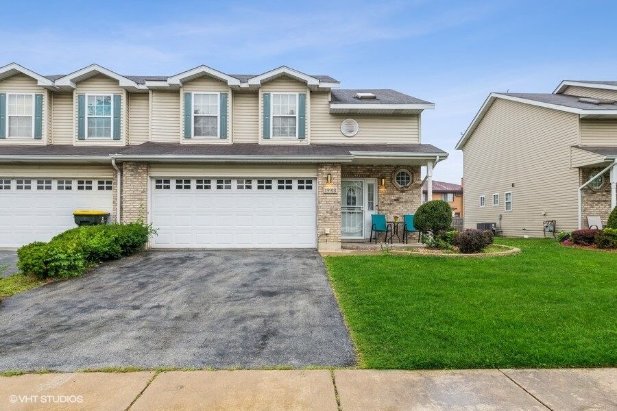 Property Photo: 19918 Terrace Avenue IL 60411