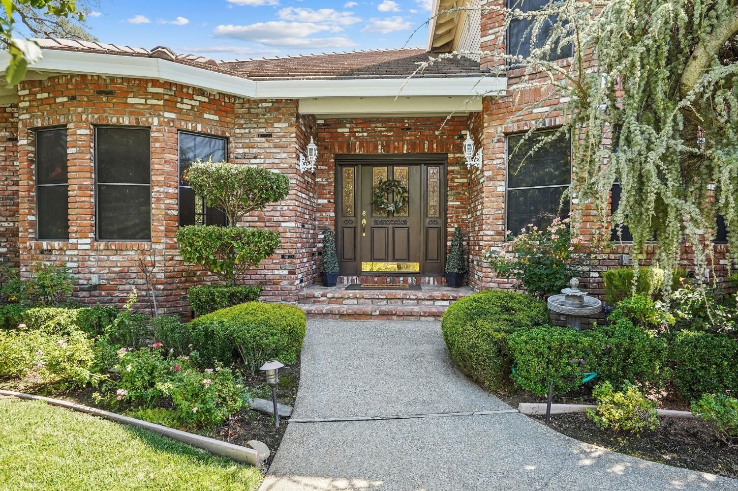 House for sale in Granite Bay 8350 Quail Oaks Drive, Granite Bay, CA 95746