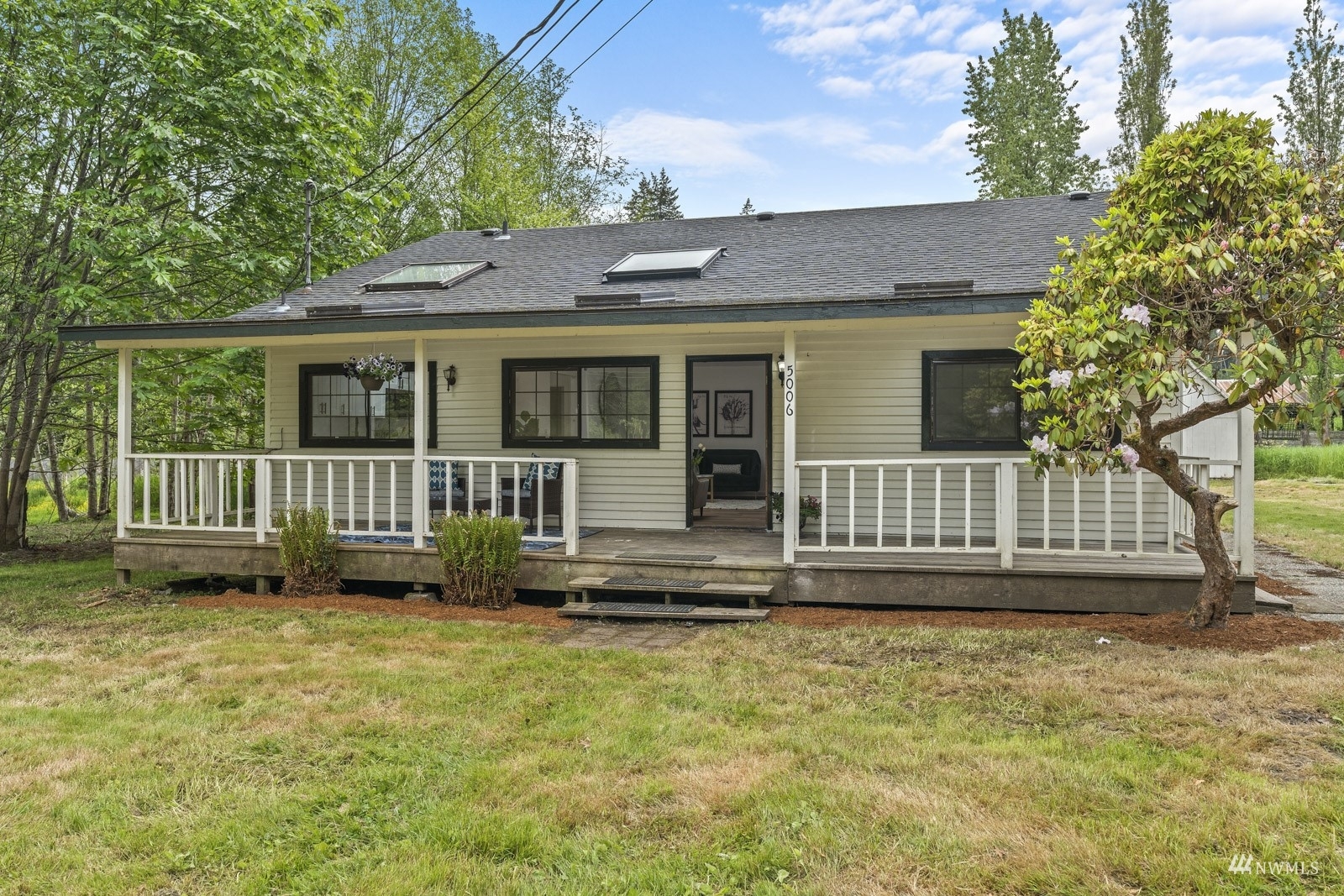 Property Photo:  5006 200th Street SE  WA 98012 