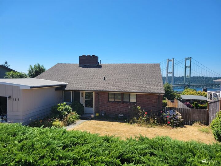 1516 N Cascade Avenue  Tacoma WA 98406 photo