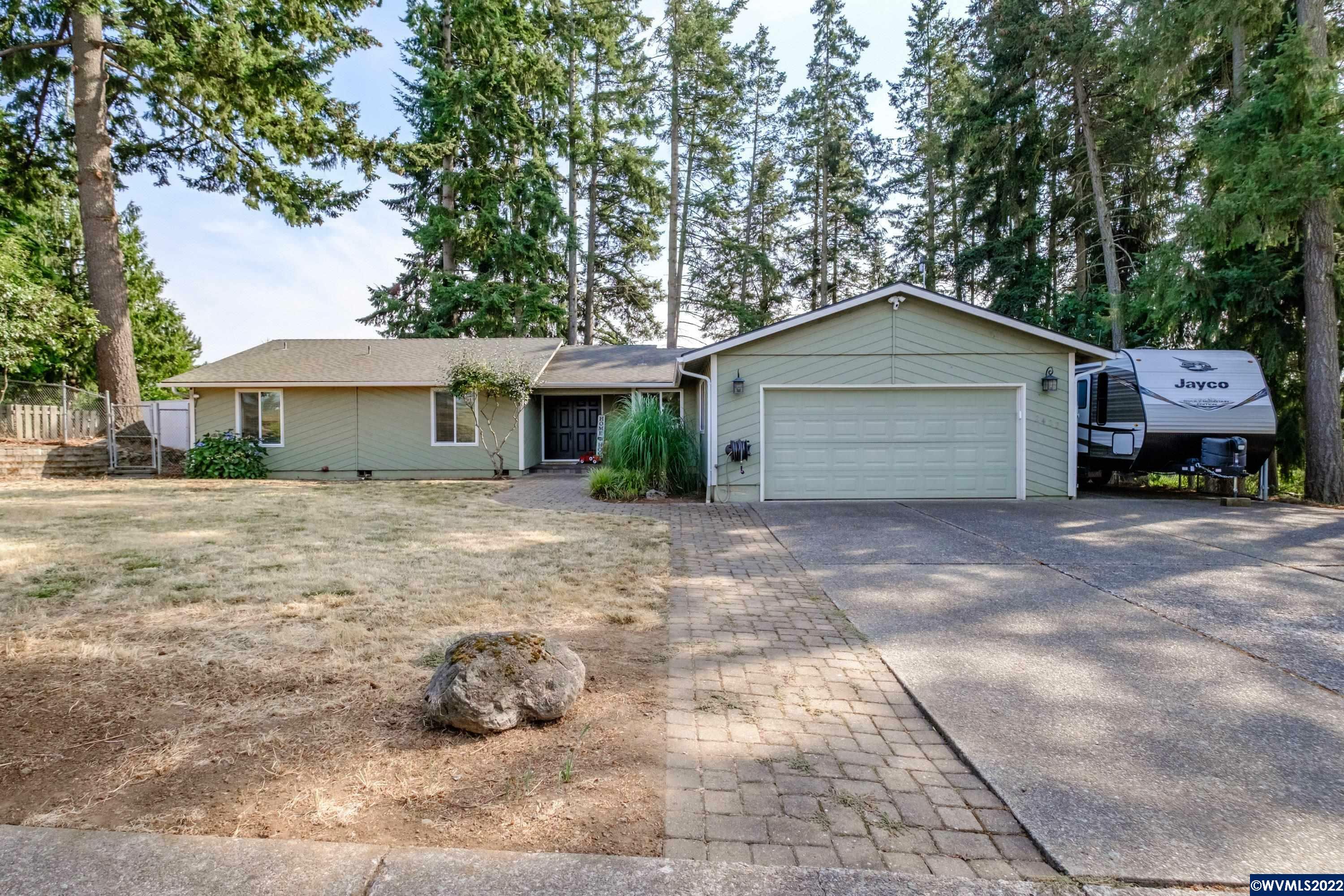 Property Photo:  2422  Daisy Ln NW  OR 97304 