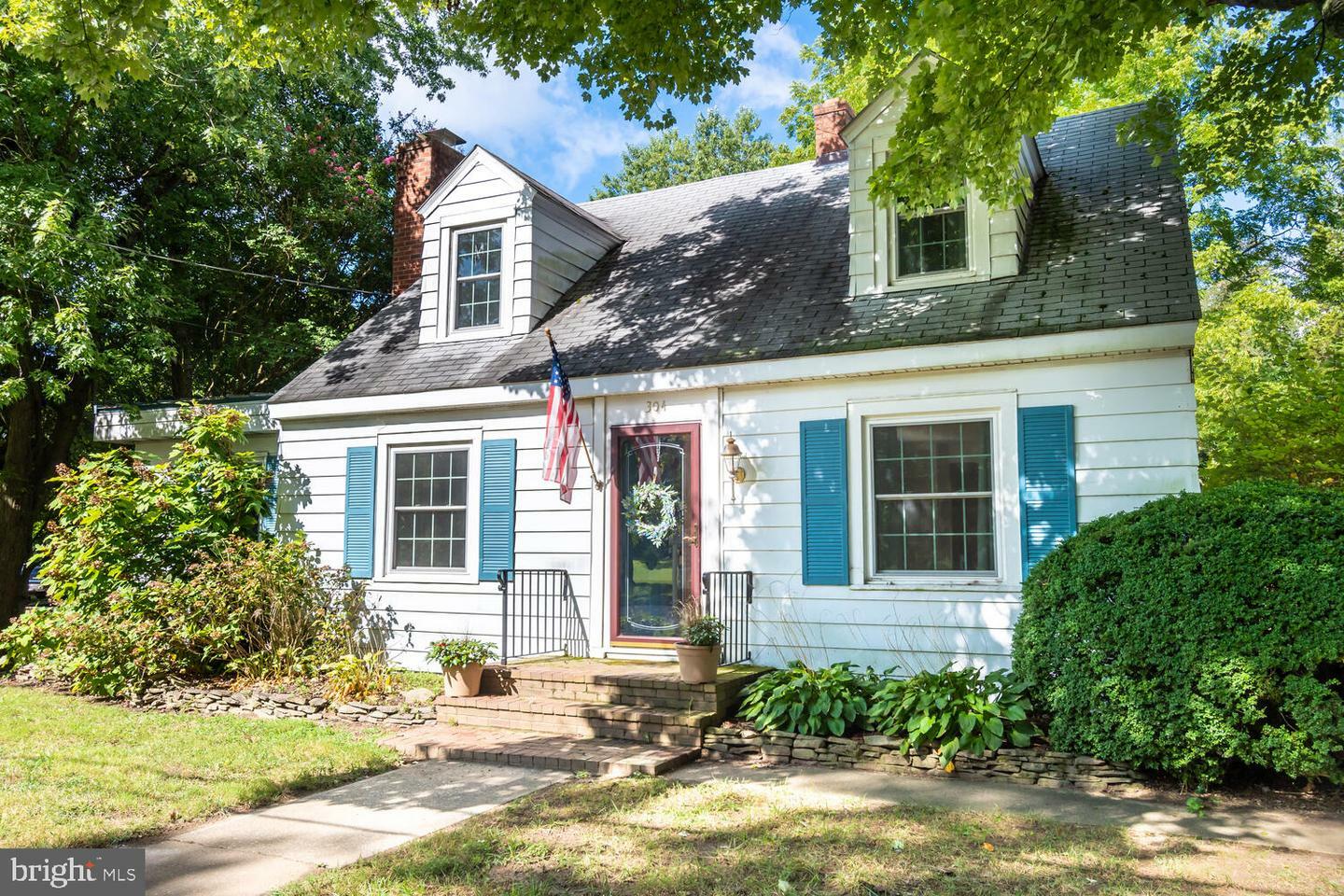 Property Photo:  304 Truslow Road  MD 21620 