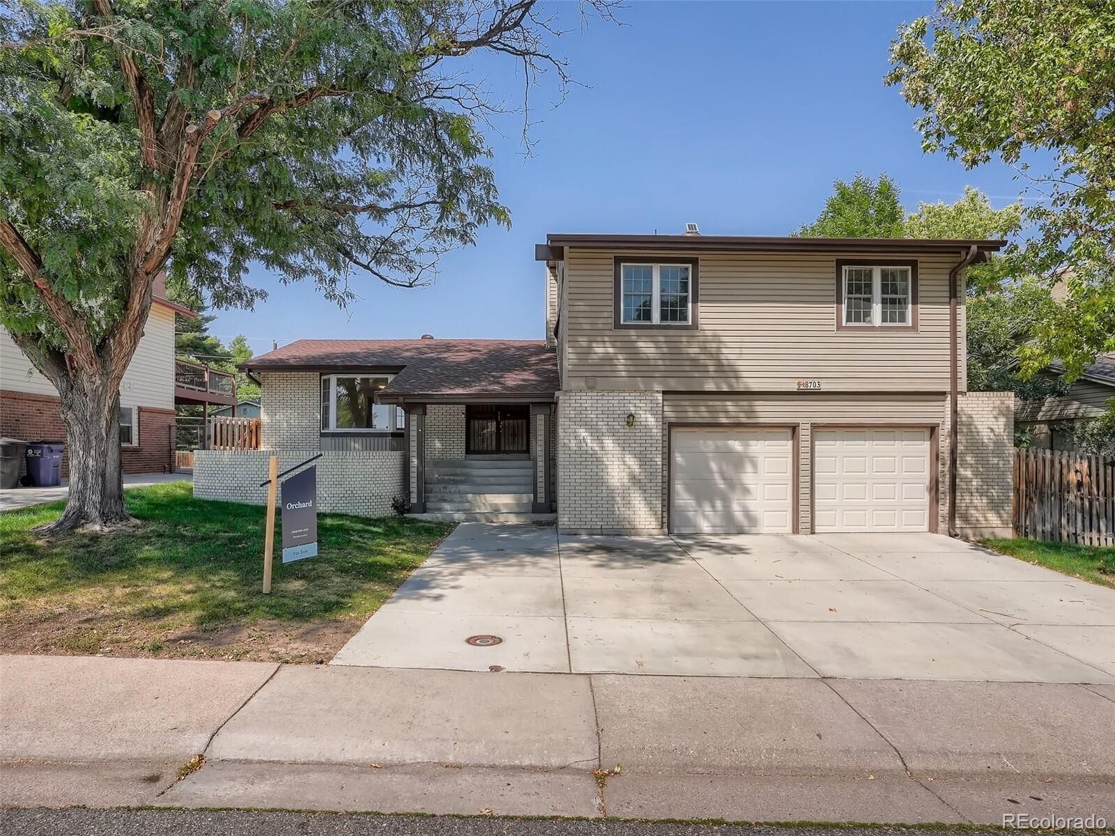Property Photo:  8703 E Doane Place  CO 80231