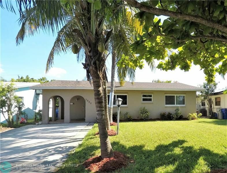 3820 NE 12th Ter  Pompano Beach FL 33064 photo