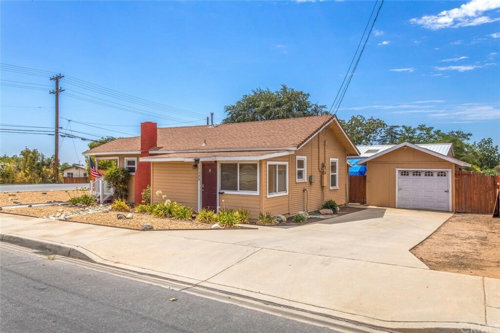 Property Photo:  13088 California Street  CA 92399 