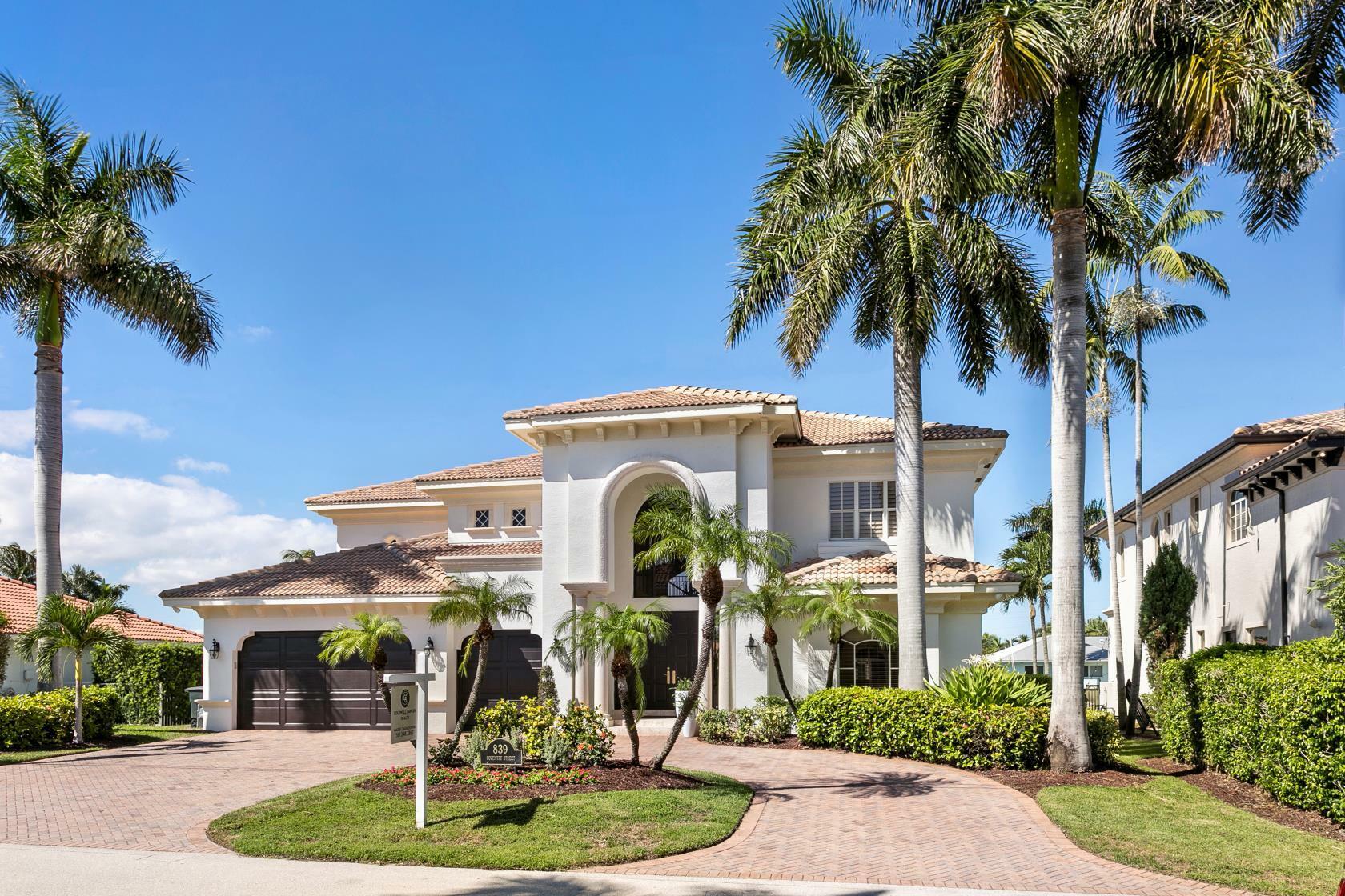 Property Photo: 839 Coventry Street FL 33487