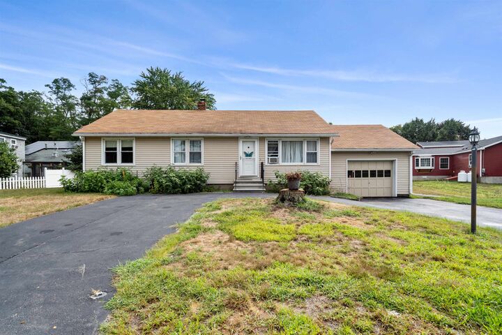 Property Photo:  30 Dearborne Avenue  NH 03874 