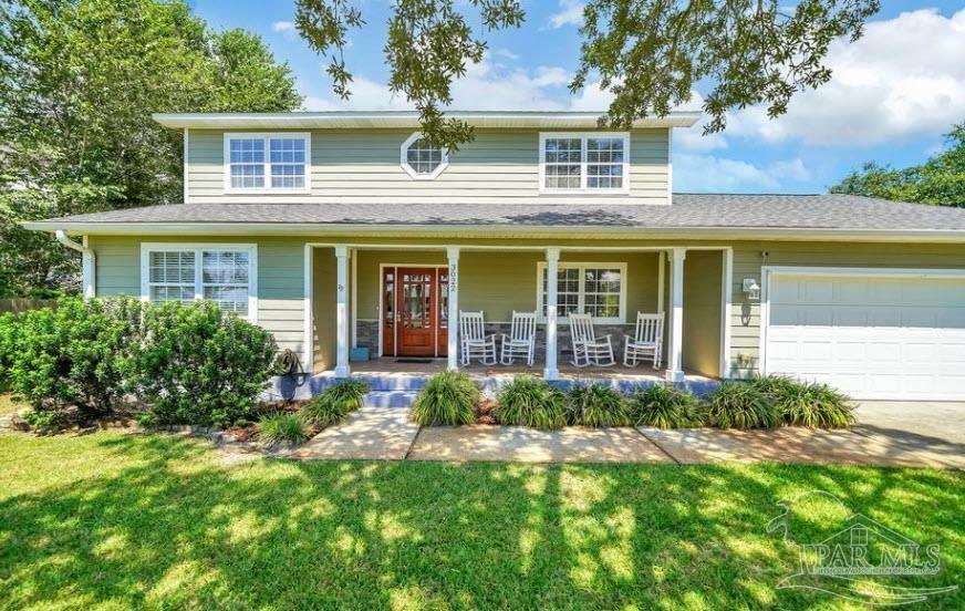 Property Photo: 3022 Bay St FL 32563