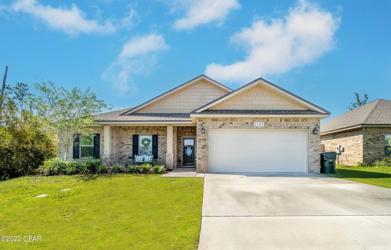 Property Photo: 2580 E 39th Street FL 32405