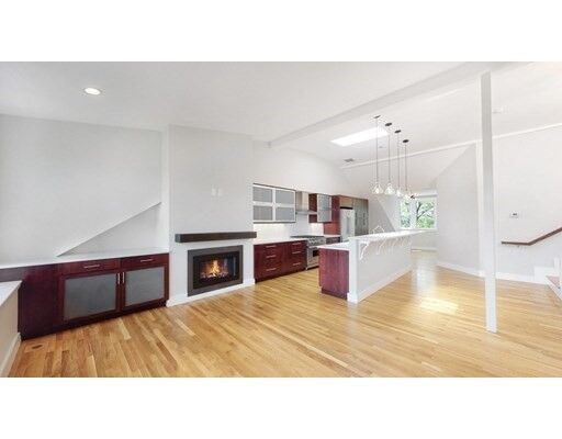 Property Photo: 77 Worcester 4 MA 02118