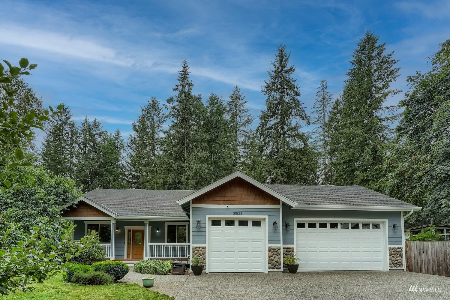 Property Photo:  31823 Kent Black Diamond Road SE  WA 98092 