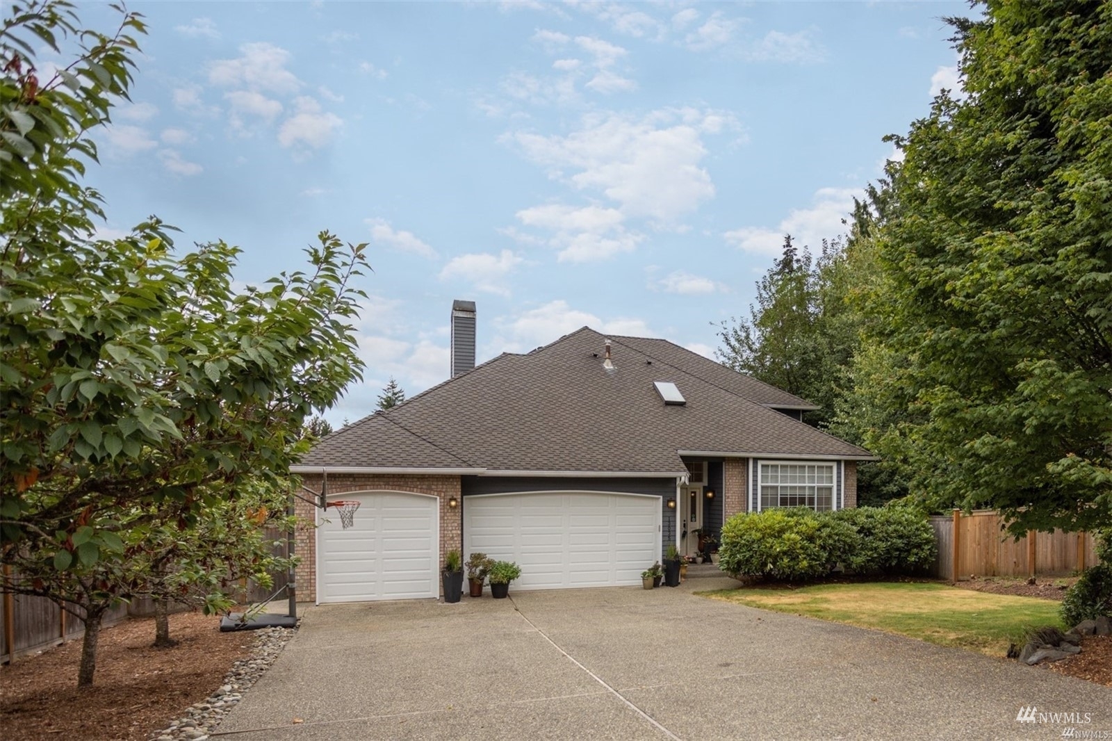 Property Photo:  13035 NE 196th Place  WA 98072 