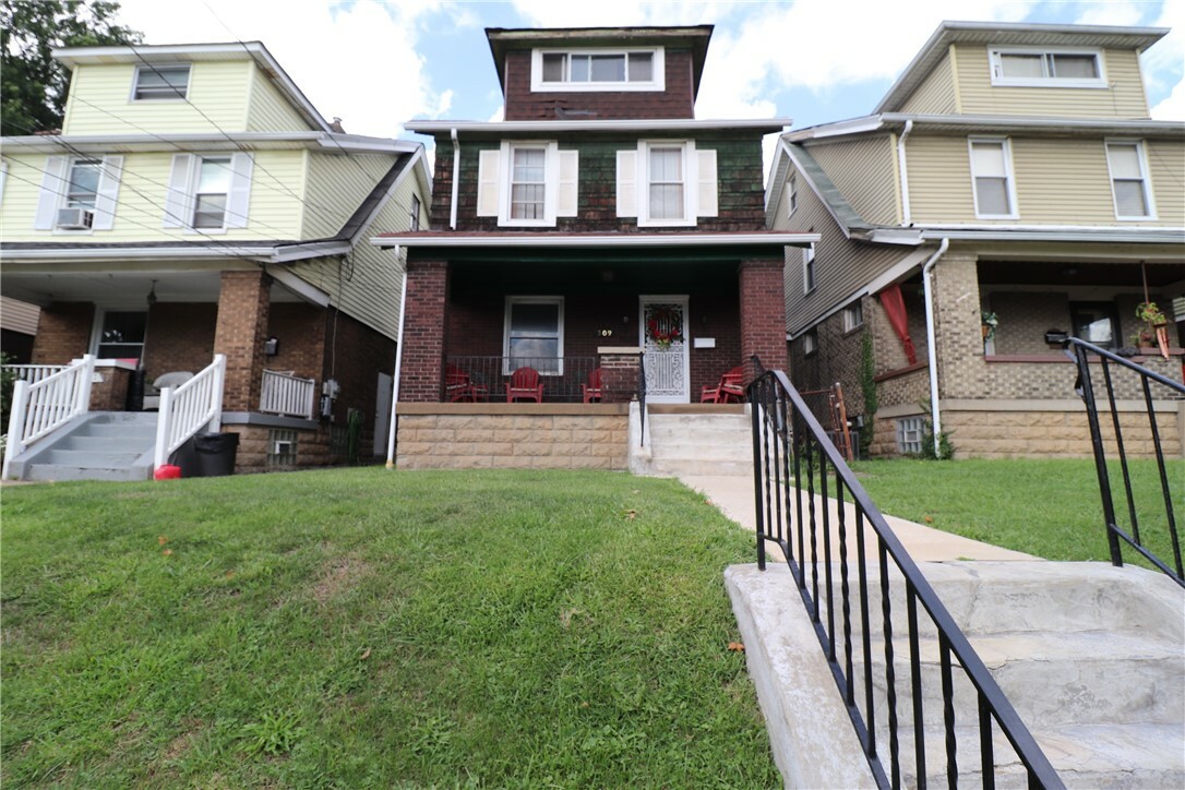 Property Photo:  509 North Ave  PA 15221 