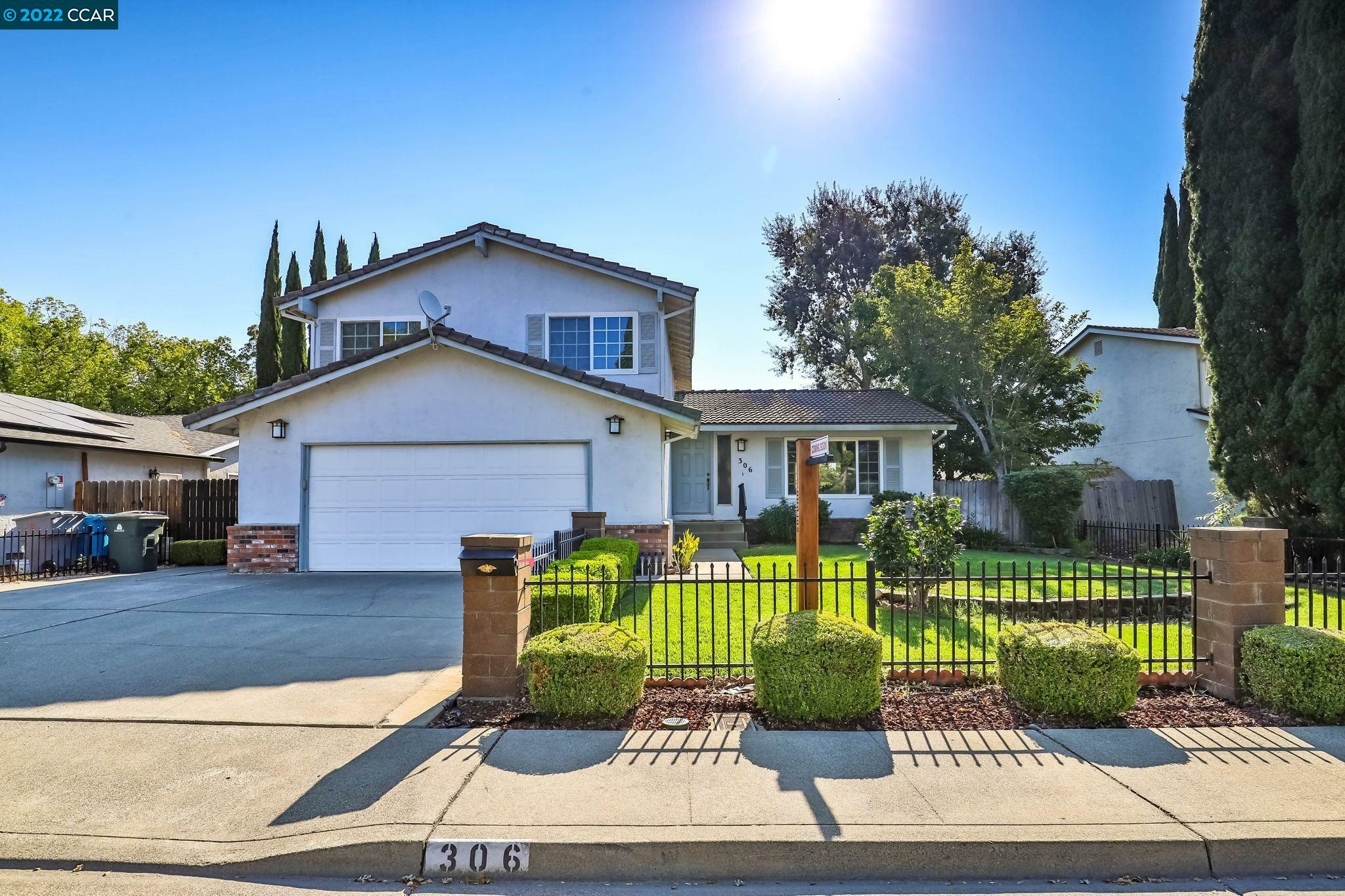 Property Photo:  306 Woodhaven Dr.  CA 95687 