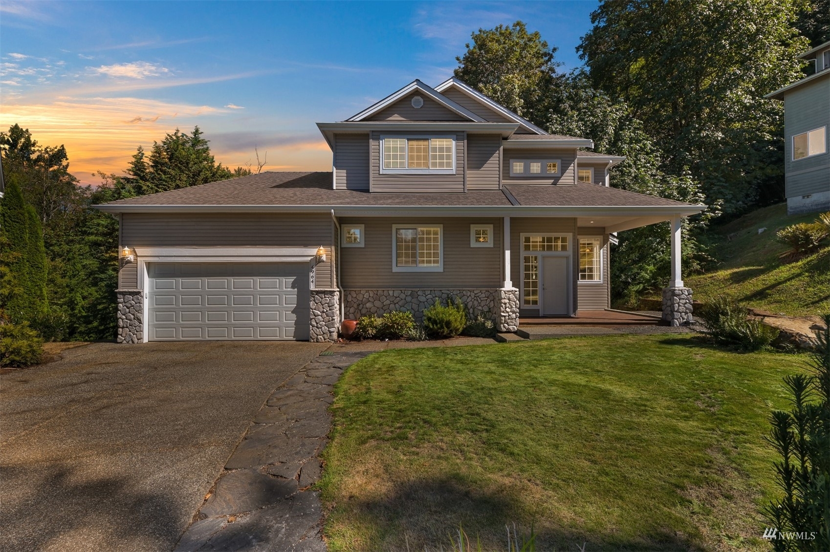 Property Photo: 4964 Lewis Avenue WA 98229