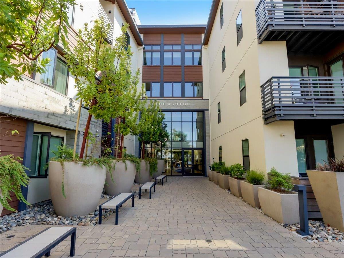 Property Photo: 400 El Camino Real 101 CA 94002