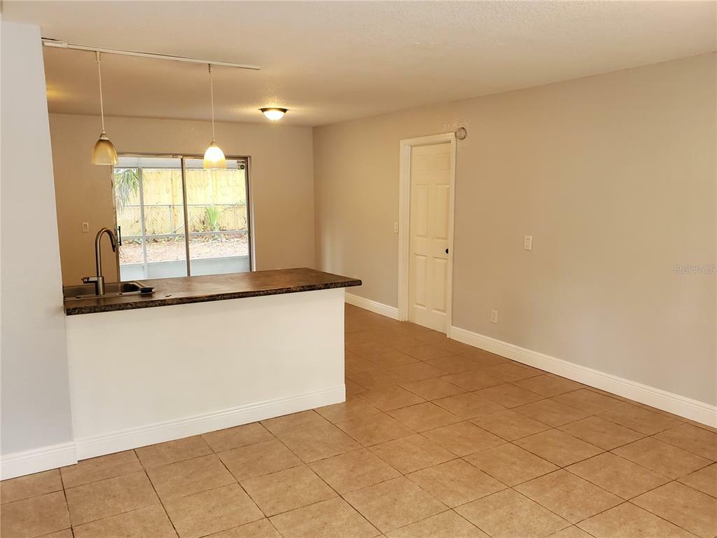 Property Photo:  4421 Sebastian Way  FL 32808 