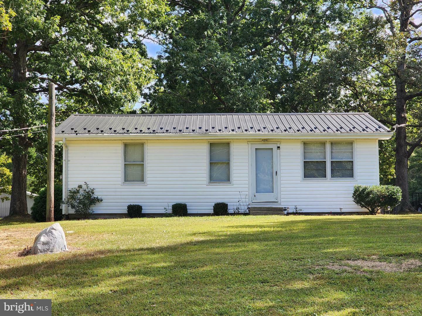 Property Photo:  44049 Saint Andrews Church Road  MD 20619 